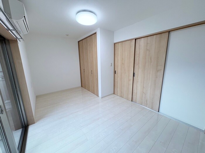 物件内観写真8　(居室)