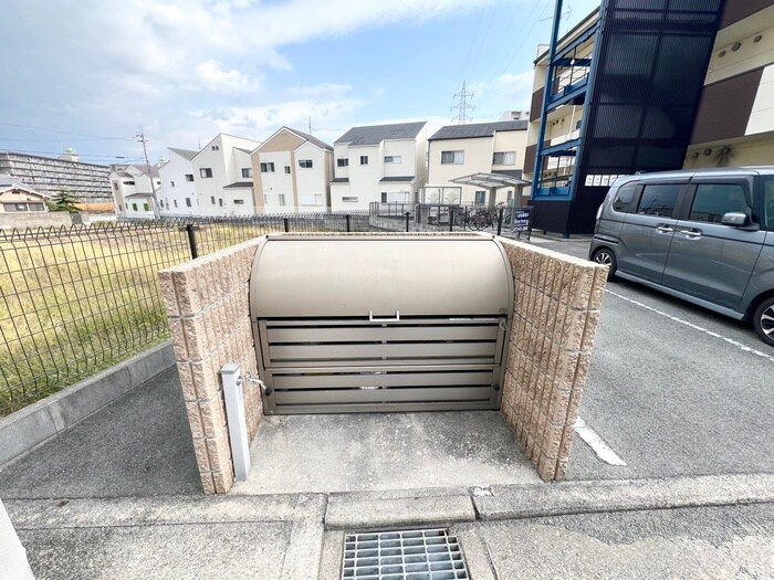 物件外観写真6　(建物設備)