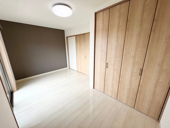 物件内観写真11　(居室)