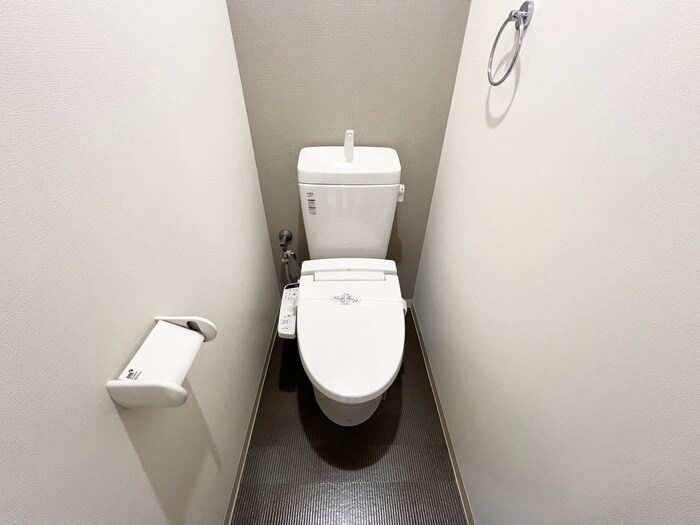 物件内観写真15　(トイレ)