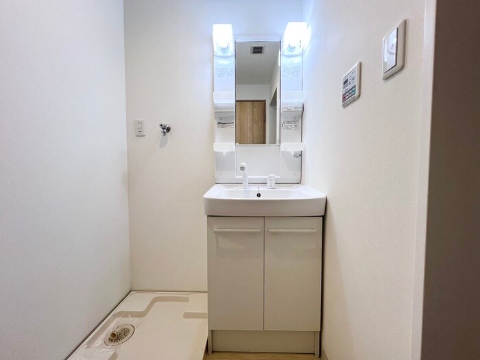 物件内観写真16　(洗面)