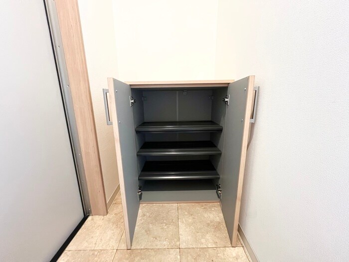 物件内観写真19　(靴箱)