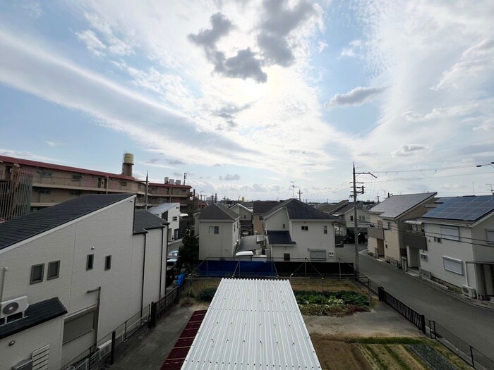 物件内観写真22　(室内からの展望)