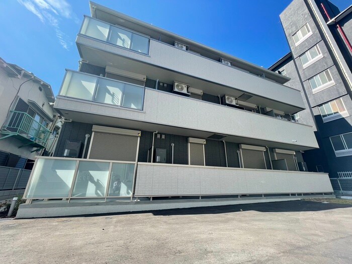 物件外観写真2　(外観写真)