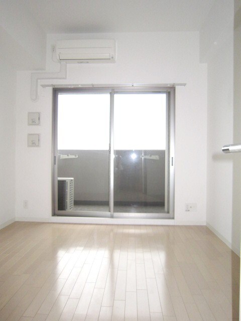 物件内観写真5　(居室)