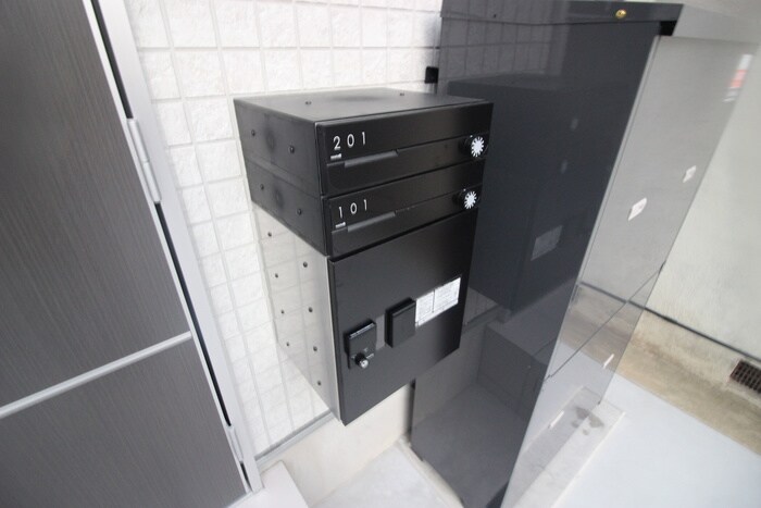 物件外観写真4　(建物設備)