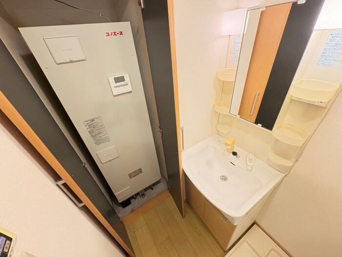 物件内観写真12　(洗面)