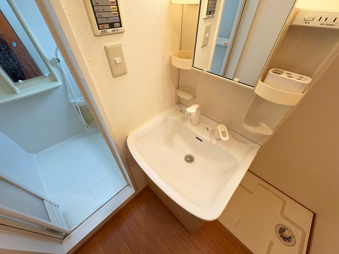 物件内観写真13　(洗面)