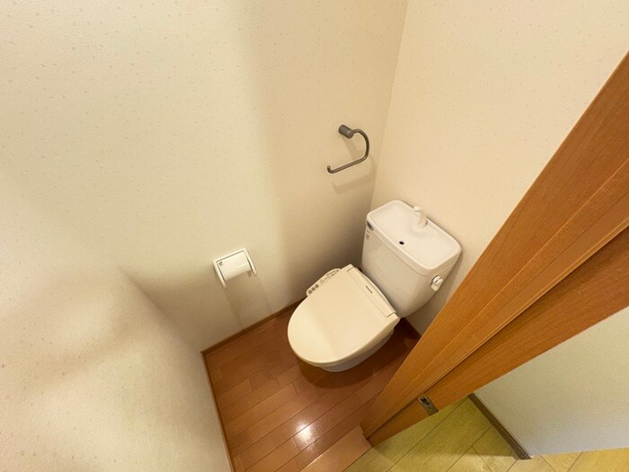 物件内観写真13　(トイレ)