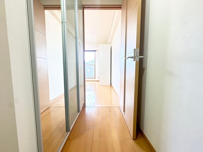 物件内観写真16　(居室)