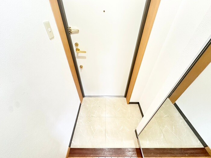 物件内観写真20　(廊下)