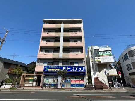 ジュエル服部外観写真