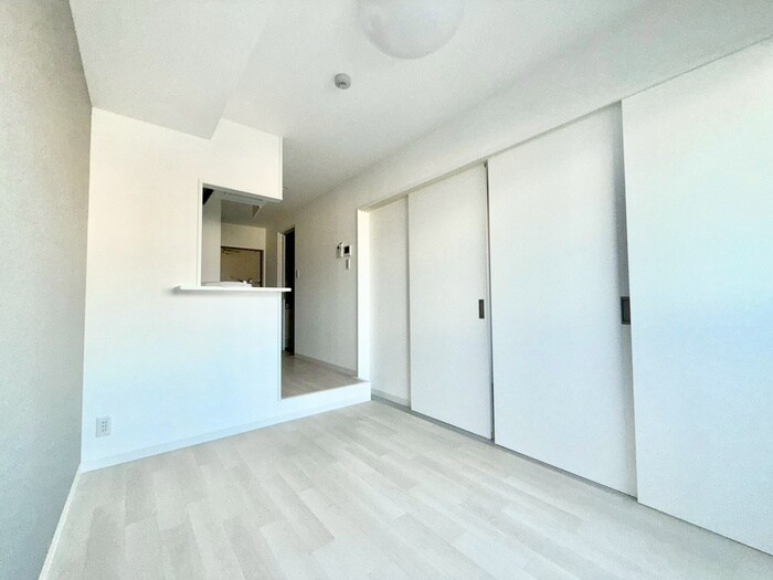 物件内観写真9　(居室)