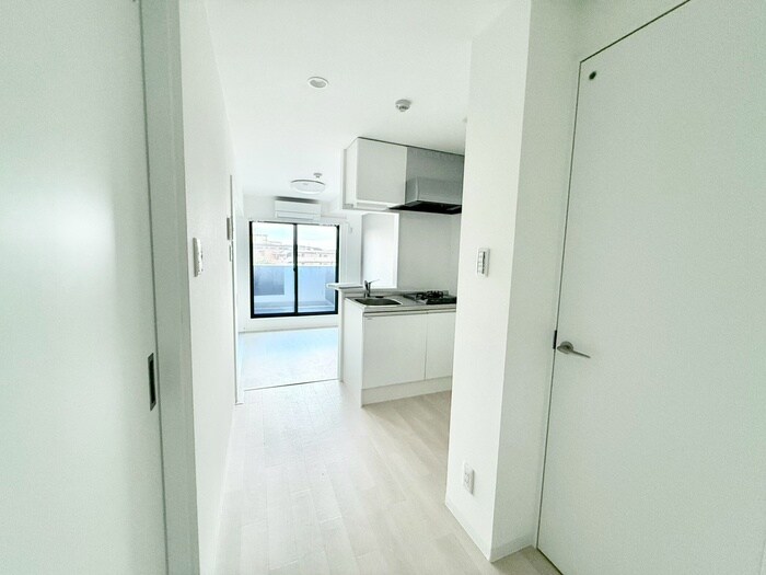 物件内観写真16　(廊下)