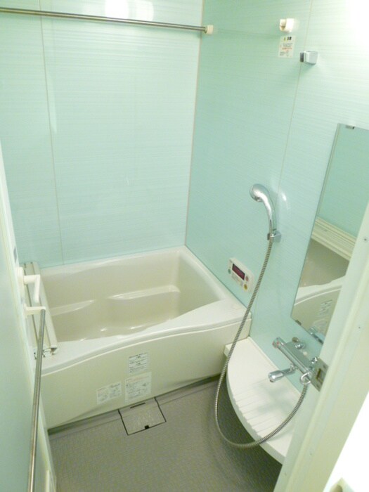 ロイヤルパ－クス桃坂のバス