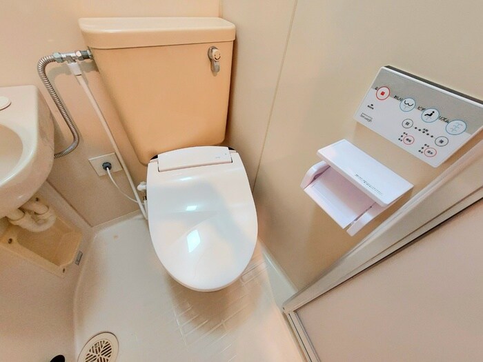 物件内観写真11　(トイレ)