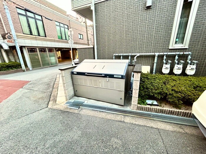 物件外観写真6　(建物設備)