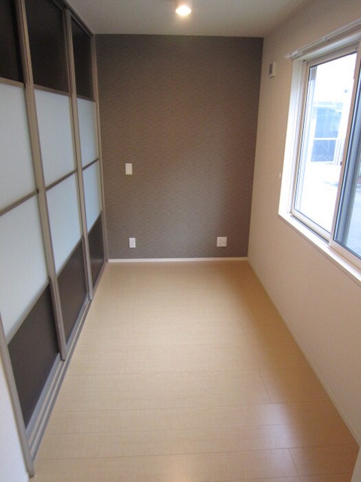 物件内観写真12　(居室)