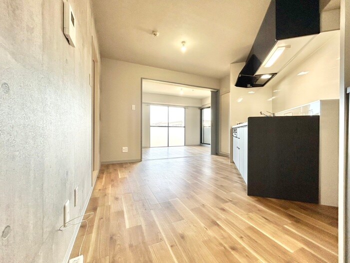 物件内観写真9　(居室)