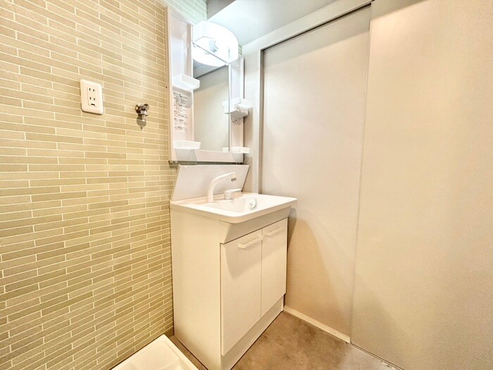 物件内観写真10　(洗面)