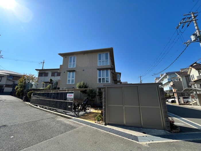 物件外観写真5　(建物設備)