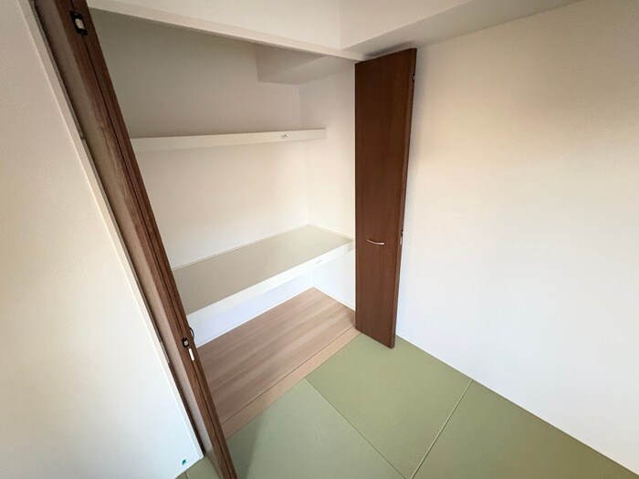 物件内観写真15　(収納)