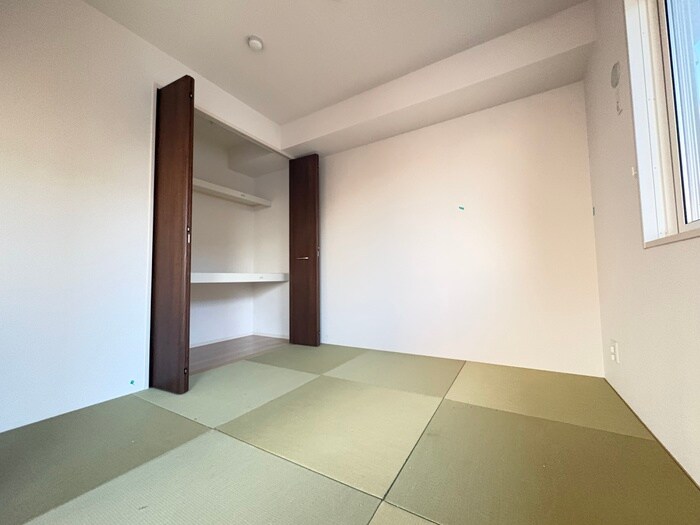 物件内観写真16　(居室)