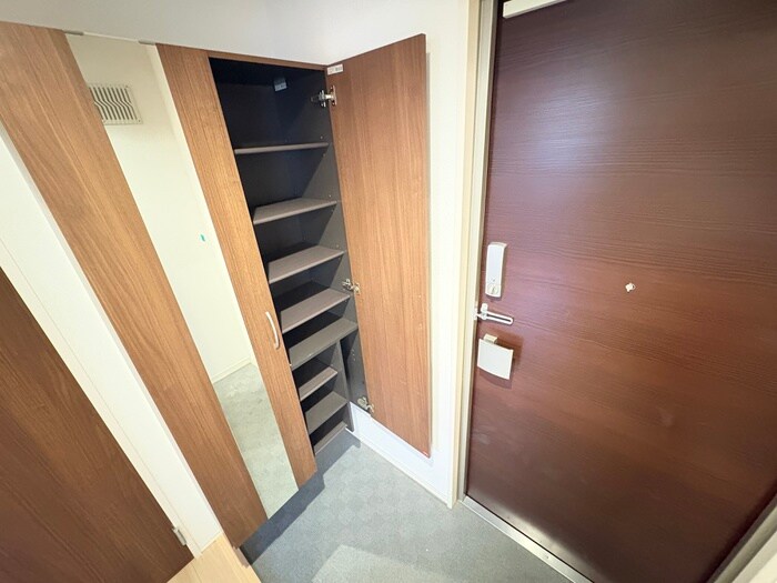 物件内観写真19　(靴箱)