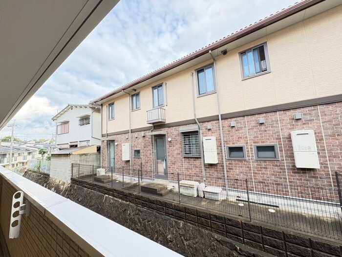 物件内観写真22　(室内からの展望)