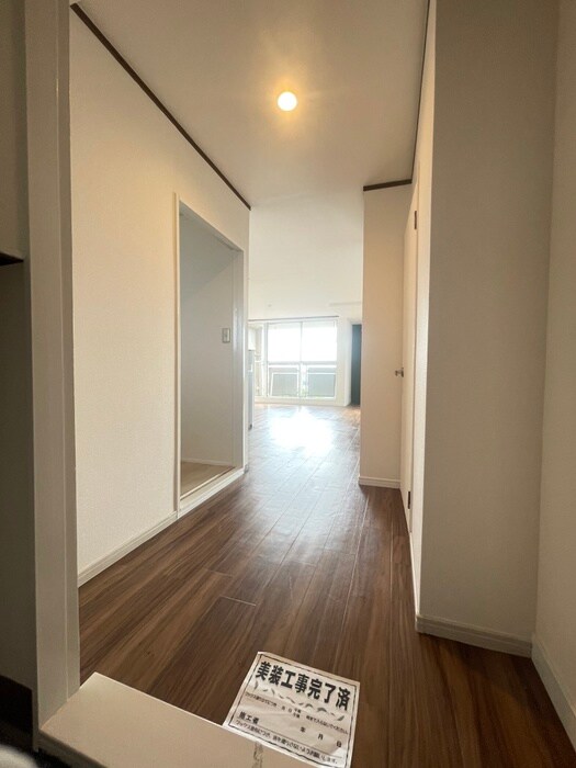 物件内観写真14　(廊下)