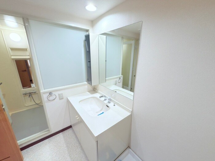 物件内観写真13　(洗面)