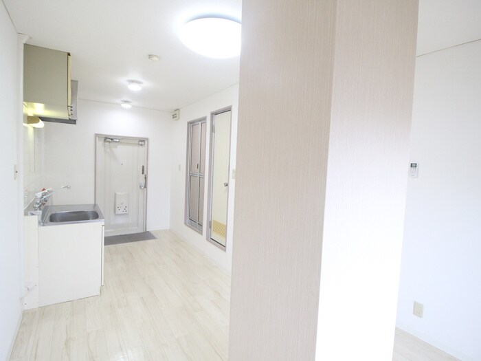 物件内観写真12　(居室)