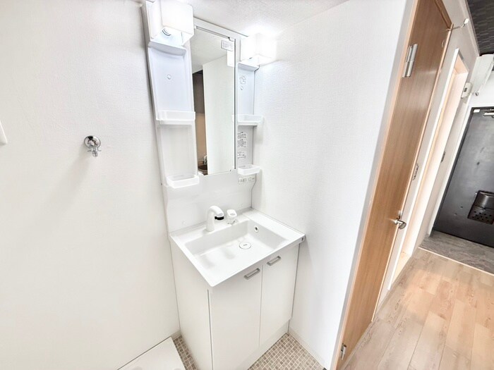 物件内観写真9　(洗面)