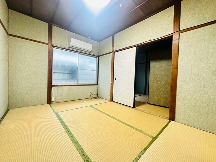 物件内観写真7　(居室)