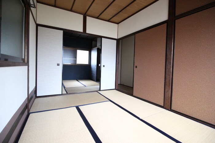 物件内観写真6　(居室)