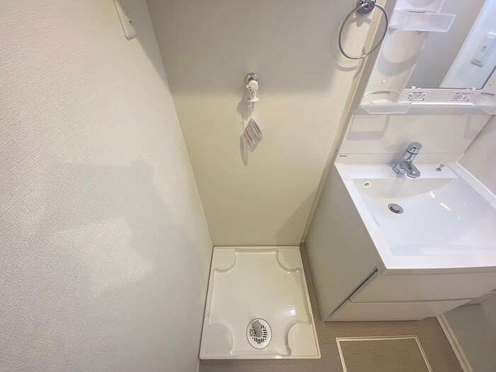 物件内観写真17　(洗濯機置場)