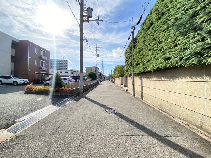 物件外観写真6　(周辺環境)