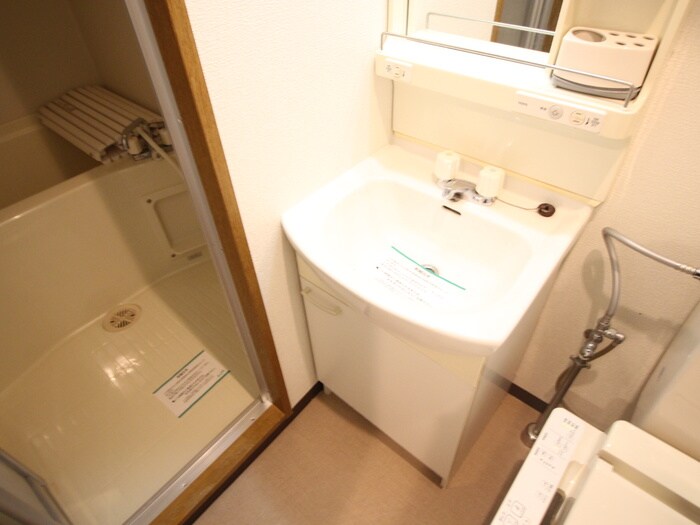 物件内観写真9　(洗面)