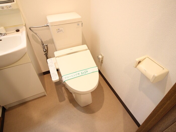 物件内観写真11　(トイレ)