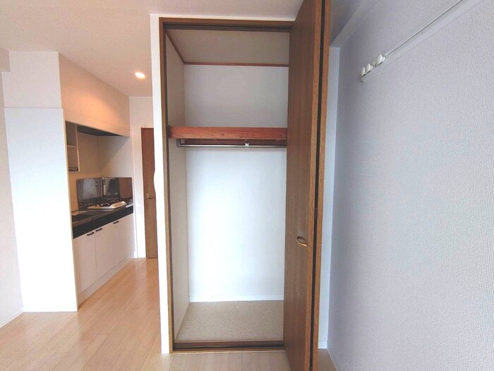 物件内観写真13　(収納)