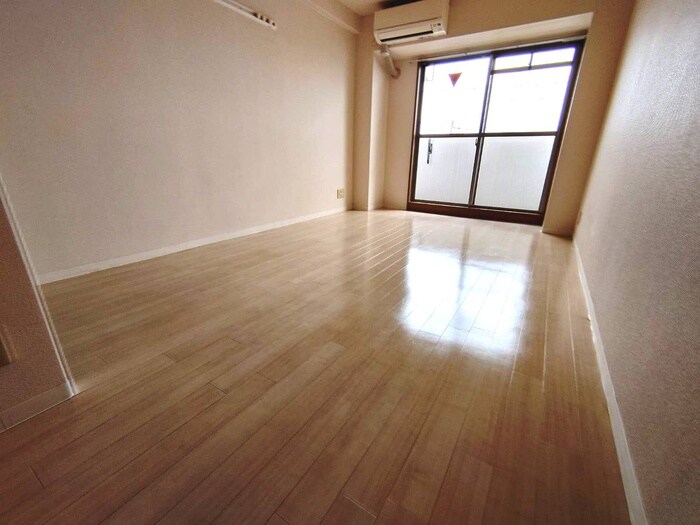 物件内観写真18　(居室)