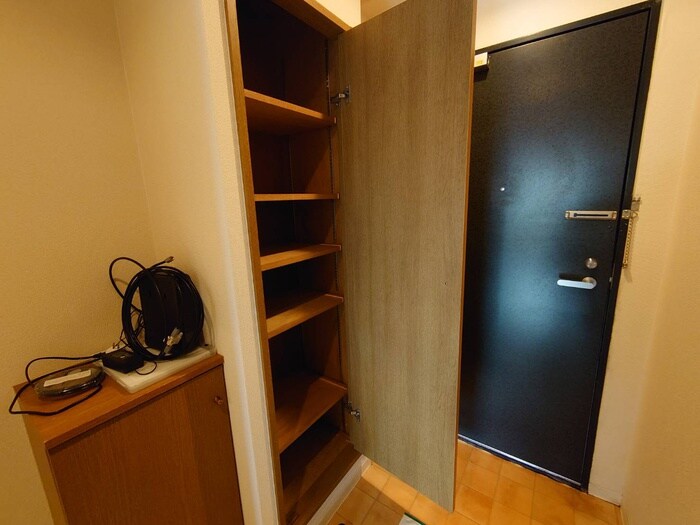 物件内観写真21　(靴箱)