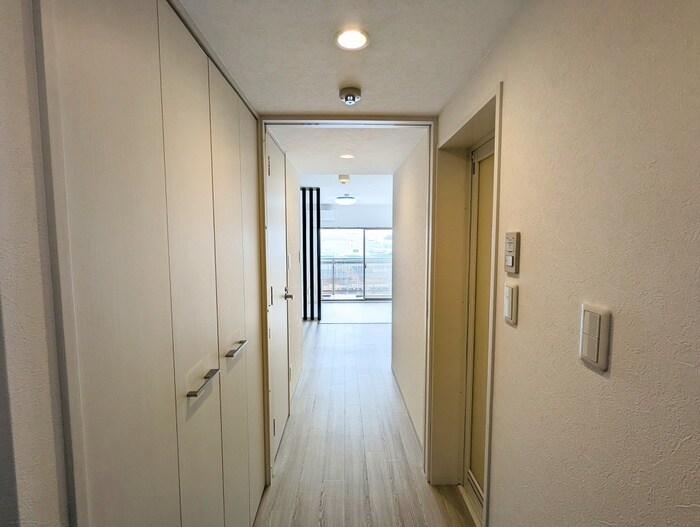 物件内観写真19　(廊下)