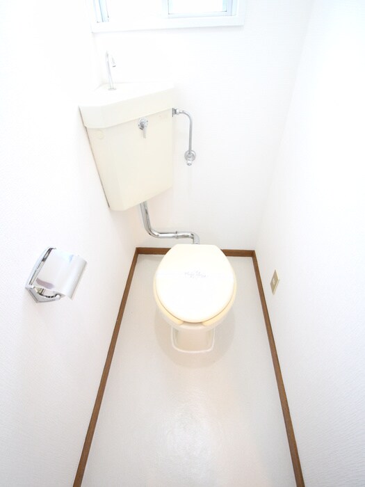 物件内観写真10　(トイレ)