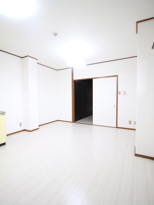 物件内観写真20　(居室)