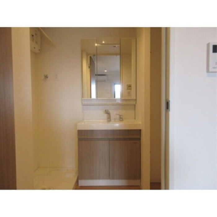 物件内観写真5　(洗面)