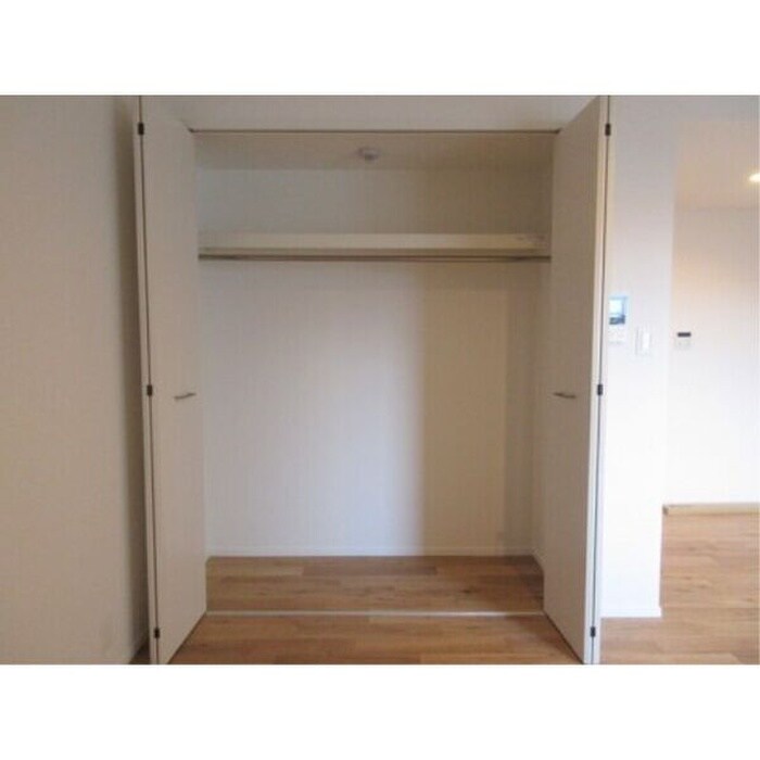 物件内観写真7　(収納)
