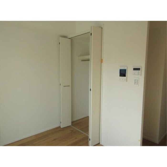 物件内観写真9　(収納)