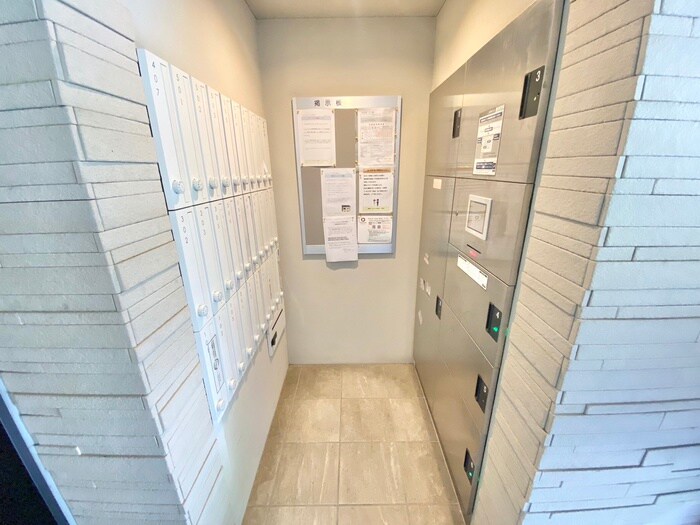 物件外観写真6　(建物設備)