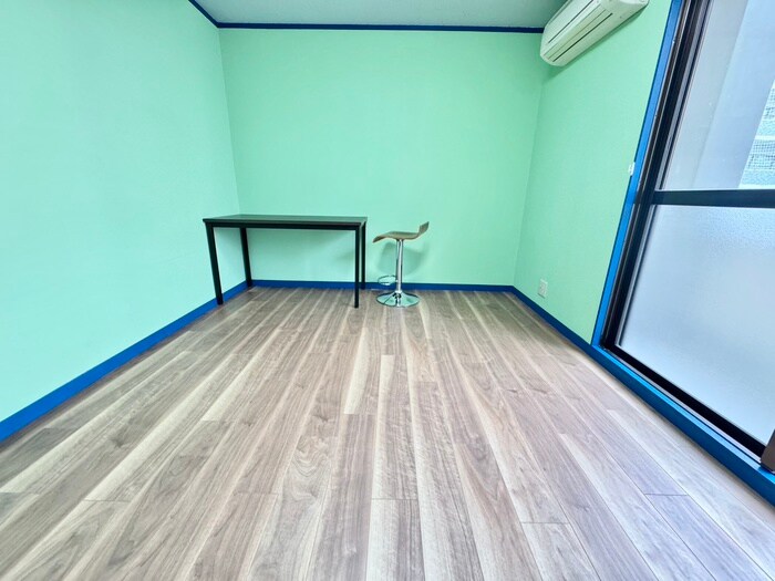 物件内観写真5　(居室)